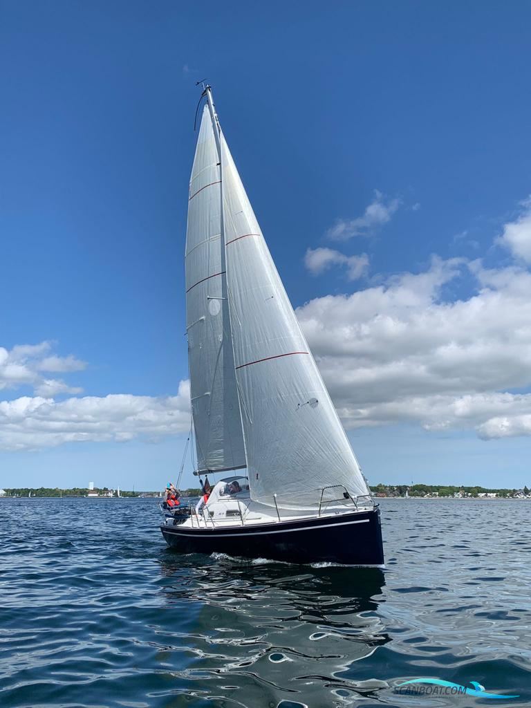 Café 27 Sailingboat 2005, with Volvo Penta MD2010 engine, Germany