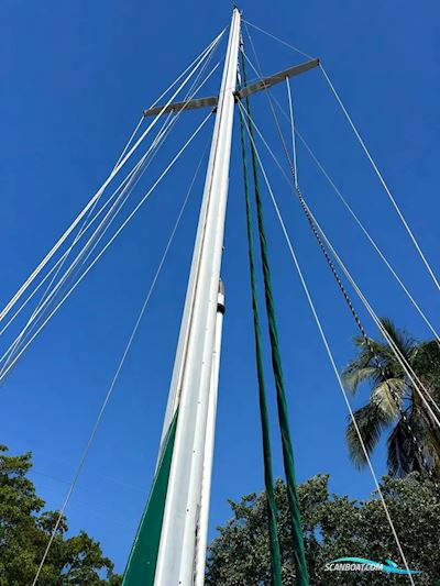 Caliber 40 Cutter Sailingboat 1992, with Yanmar engine, USA