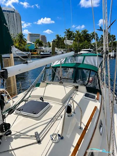 Caliber 40 Cutter Sailingboat 1992, with Yanmar engine, USA