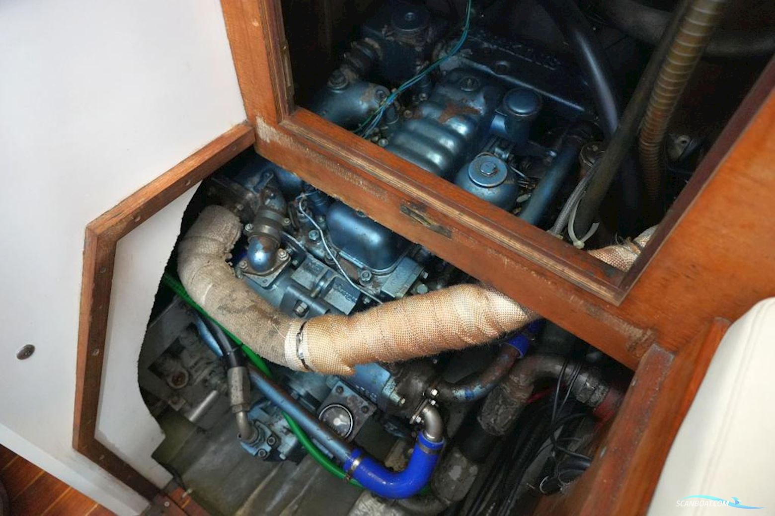 Camper & Nicholsons 35