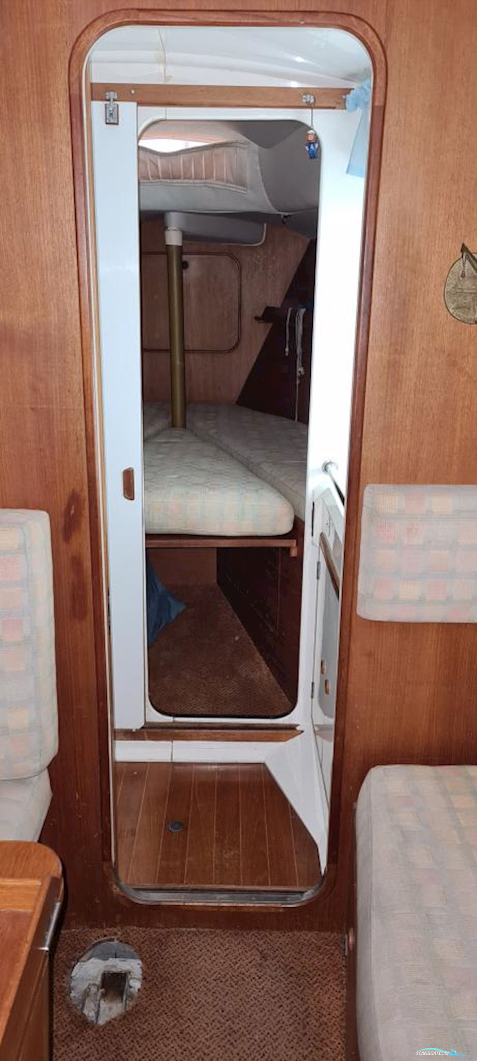 Camper & Nicholsons 35