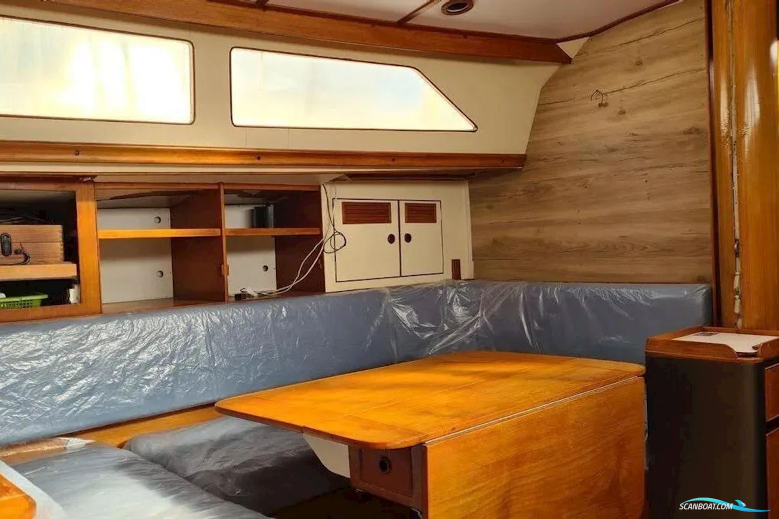 Camper & Nicholsons 48