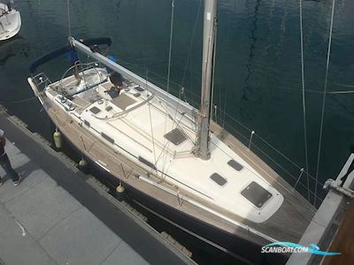 Cantiere Del Pardo Grand Soleil 40R Sailingboat 2000, with Yanmar 3JH3E 40 CV engine, Spain