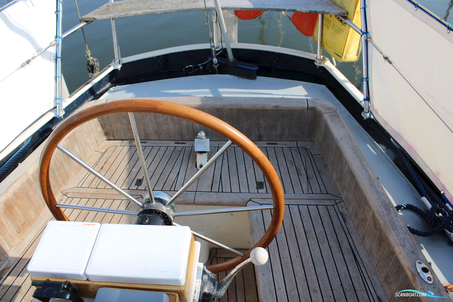 Carena 35