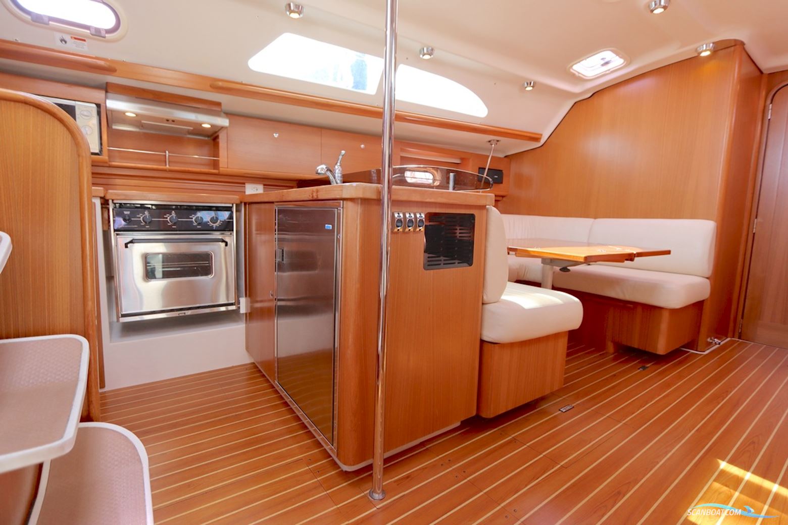 Catalina  445