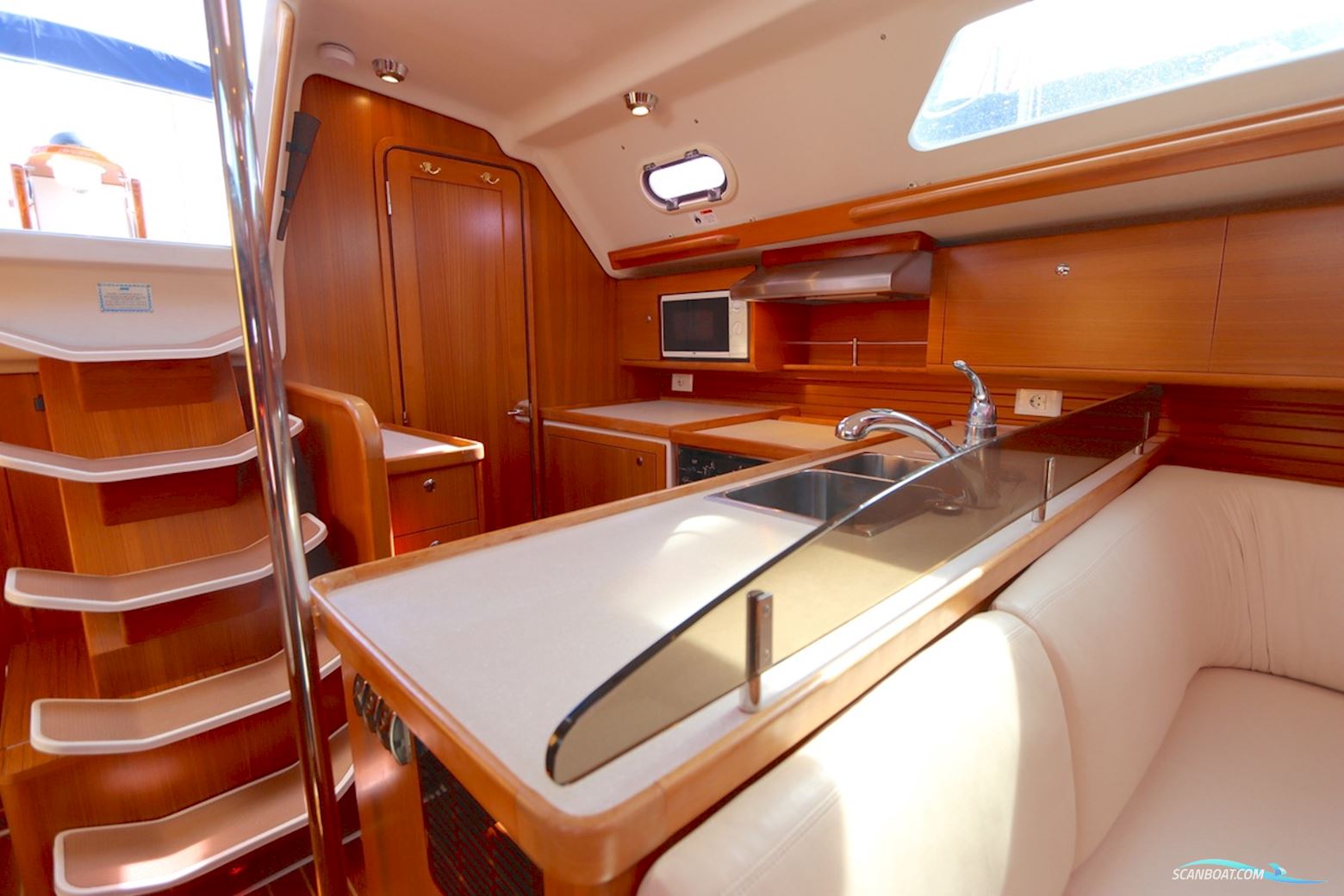 Catalina  445