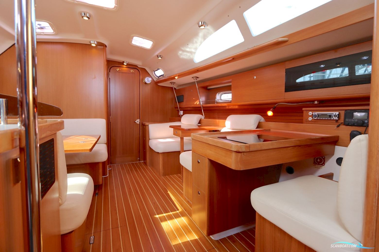 Catalina  445