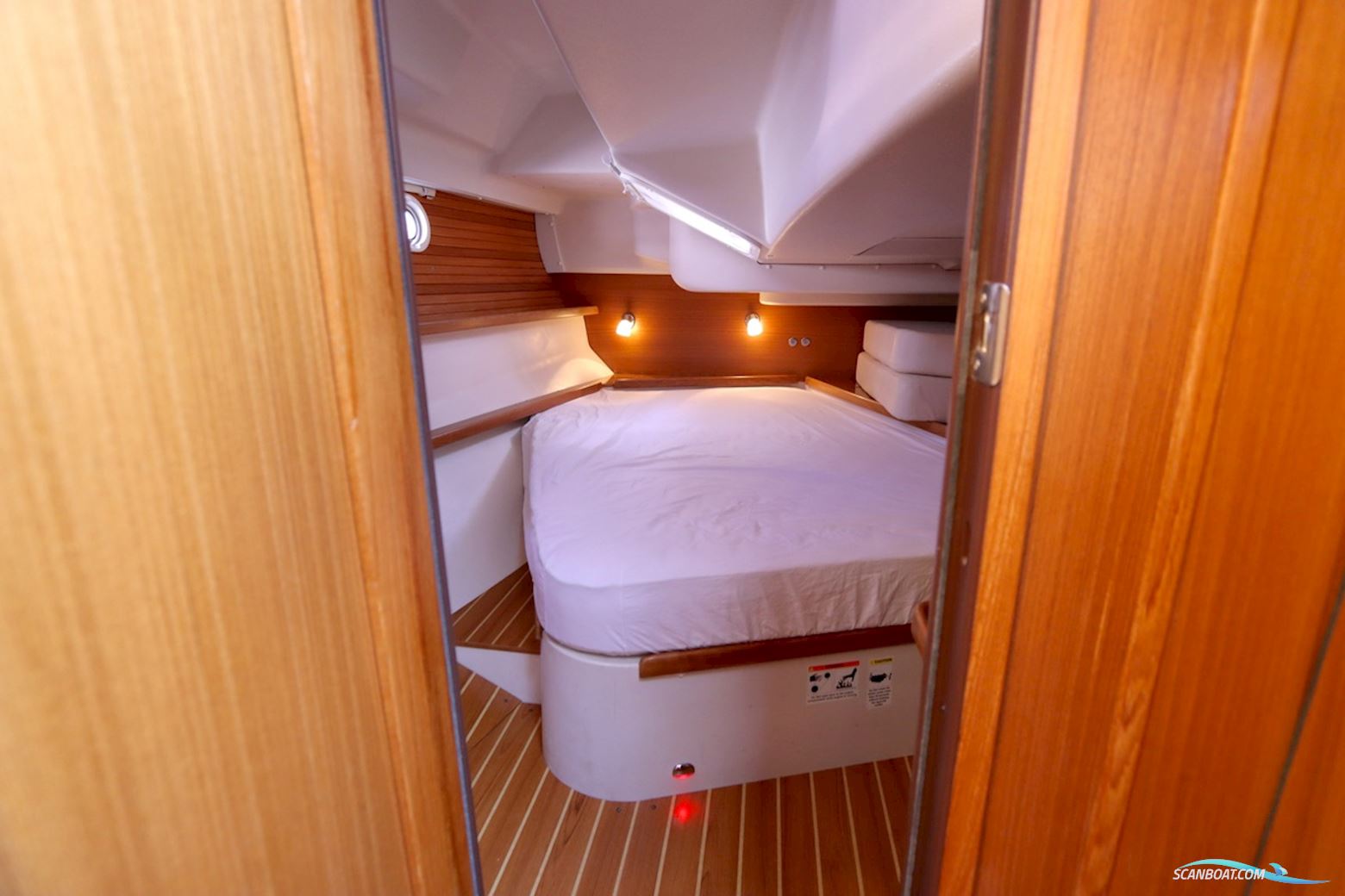 Catalina  445