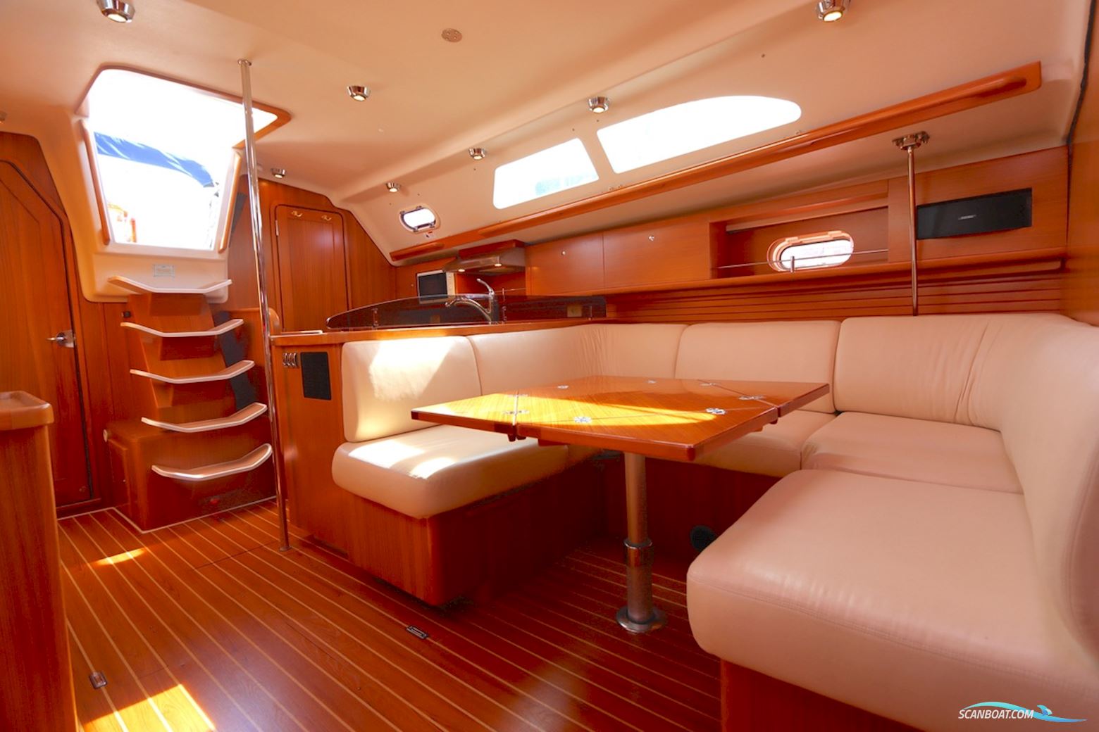 Catalina  445