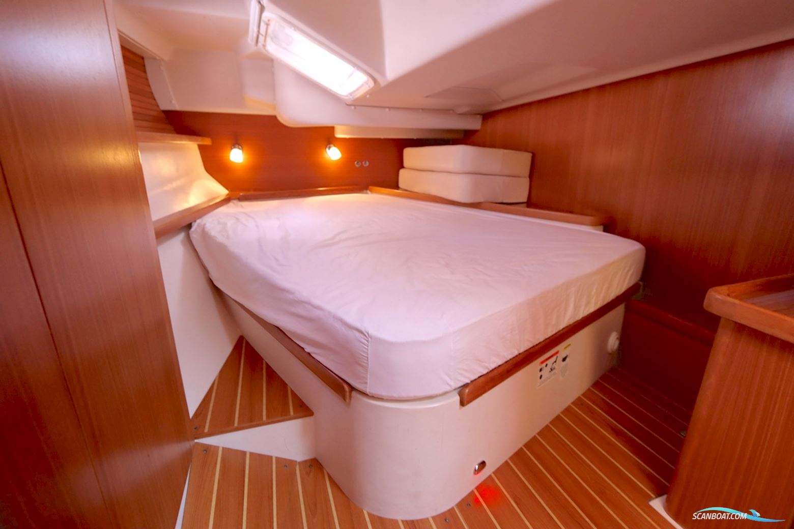 Catalina  445