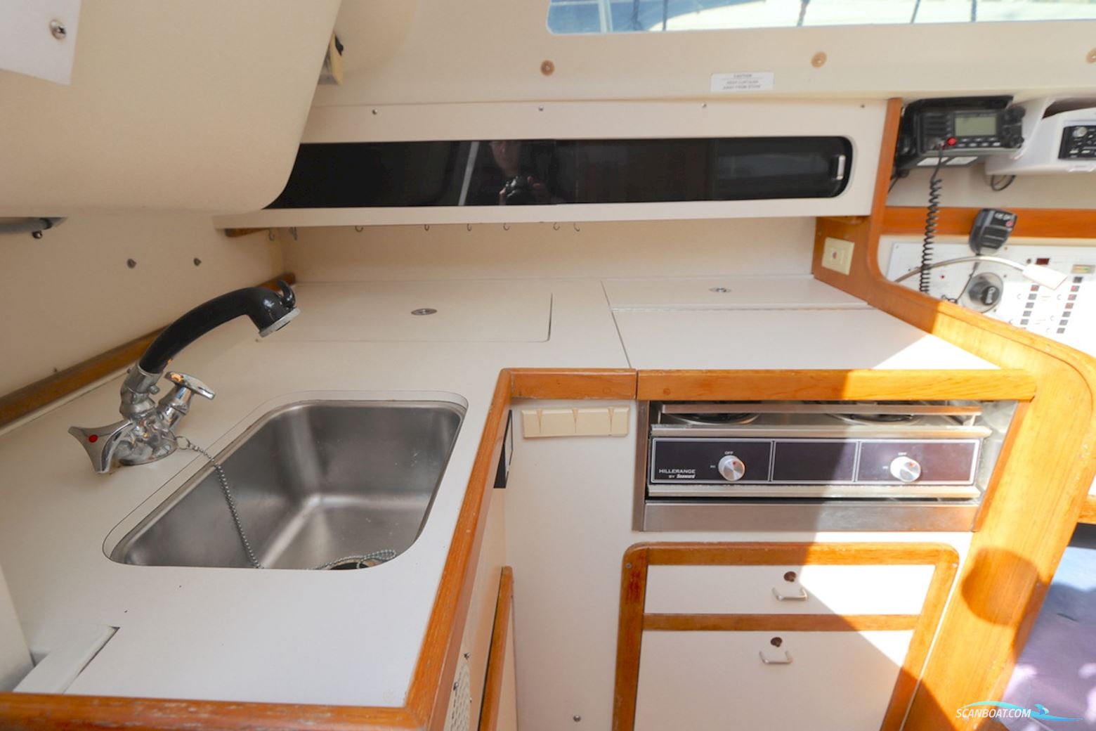 Catalina 270