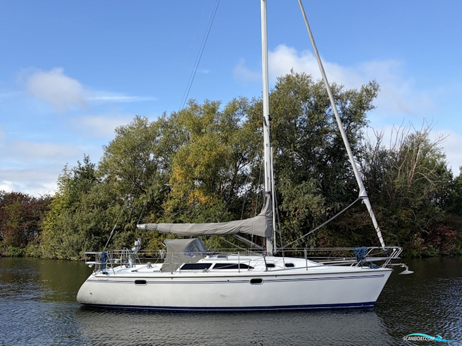 Catalina 320 Sailingboat 2004, with Yanmar 3GM30F engine, The Netherlands