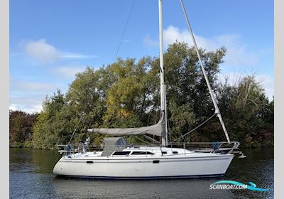 Catalina 320 Sailingboat 2004, with Yanmar 3GM30F engine, The Netherlands