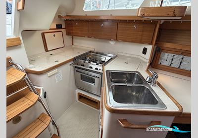 Catalina 320 Sailingboat 2004, with Yanmar 3GM30F engine, The Netherlands