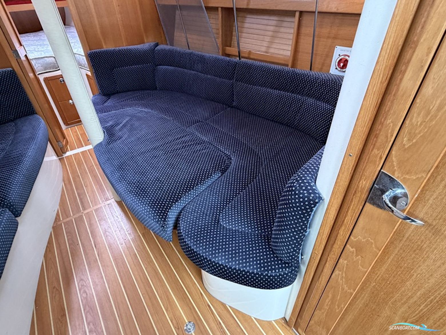 Catalina 320