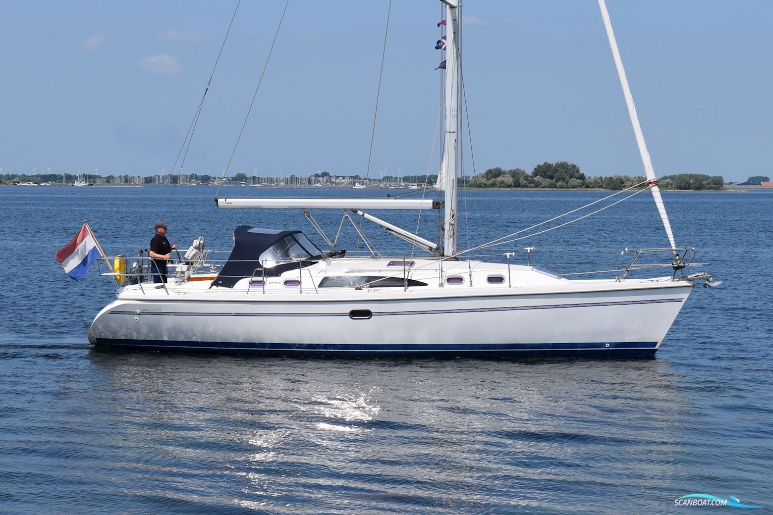 Catalina 375 Sailingboat 2010, with Yanmar 3JH5e 3-Cilinder engine, The Netherlands