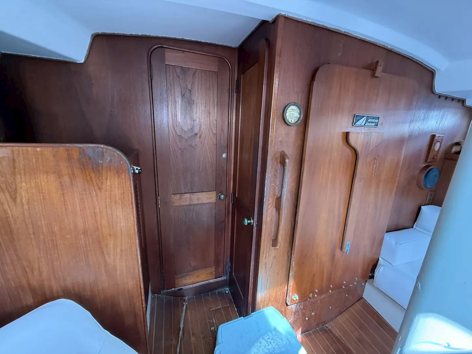 Catalina 41 Classic
