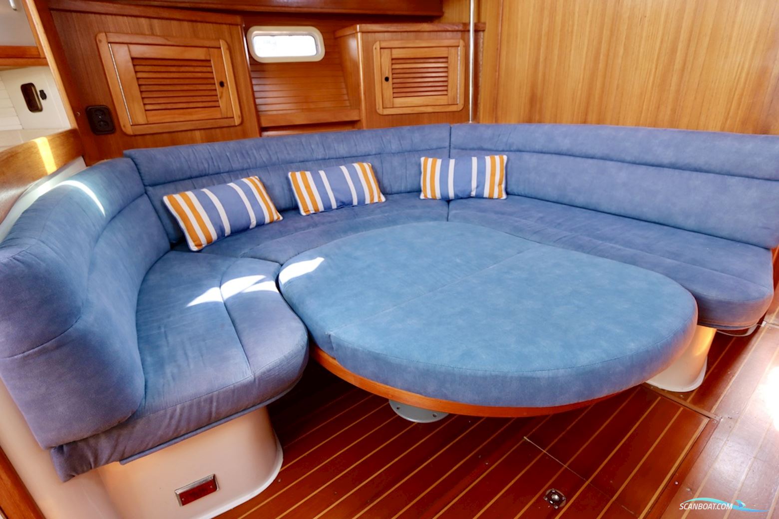 Catalina 42 MK II