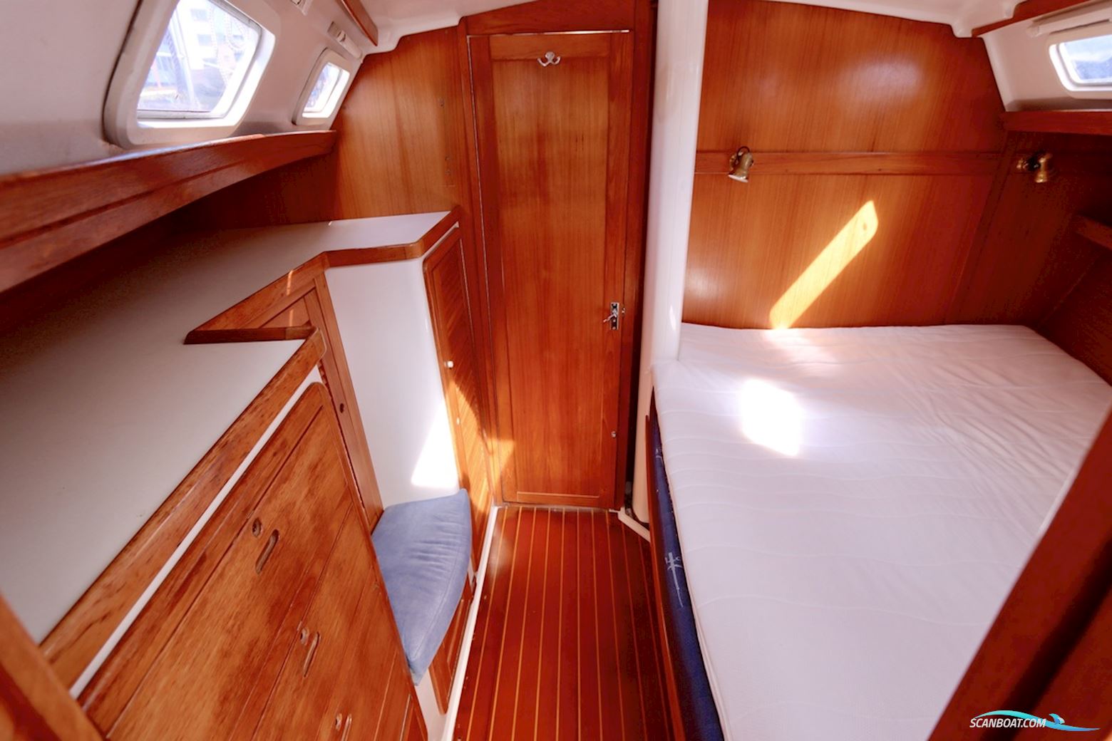 Catalina 42 MK II