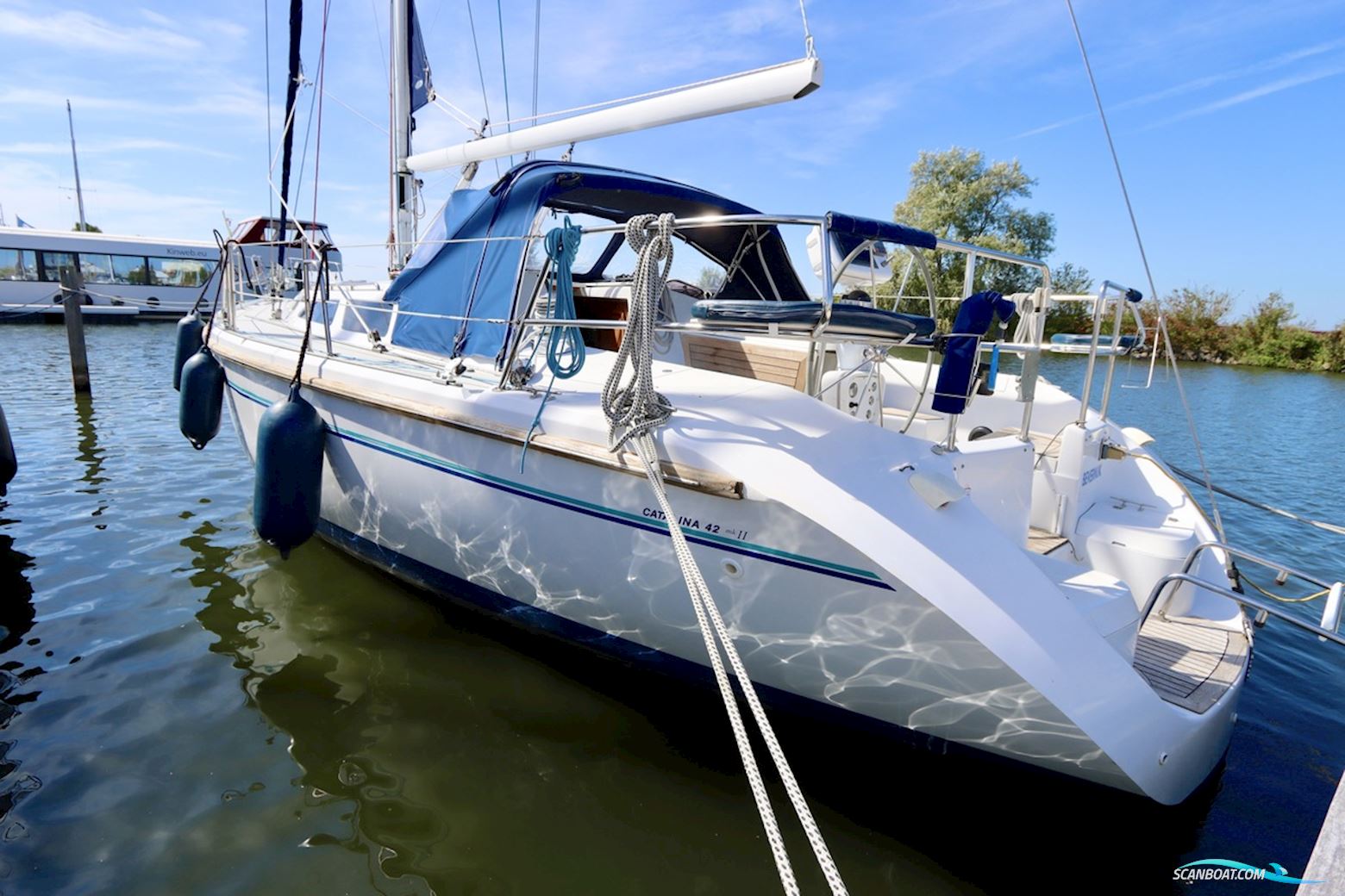 Catalina 42 MK II