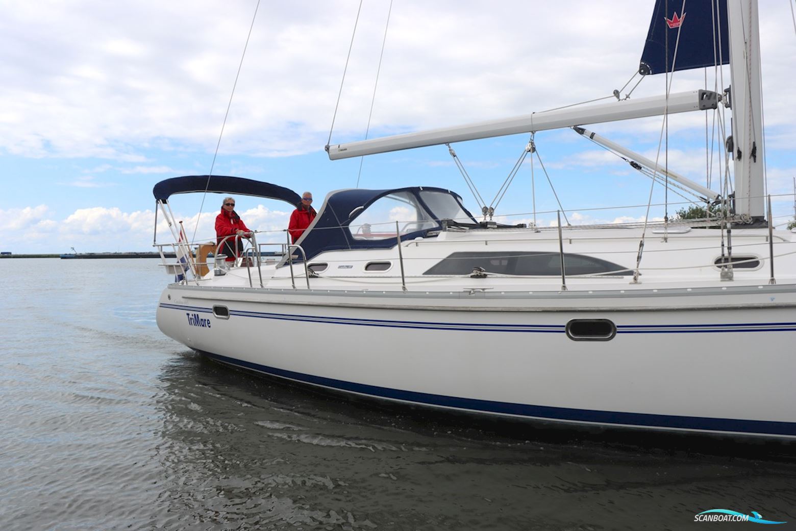Catalina 445