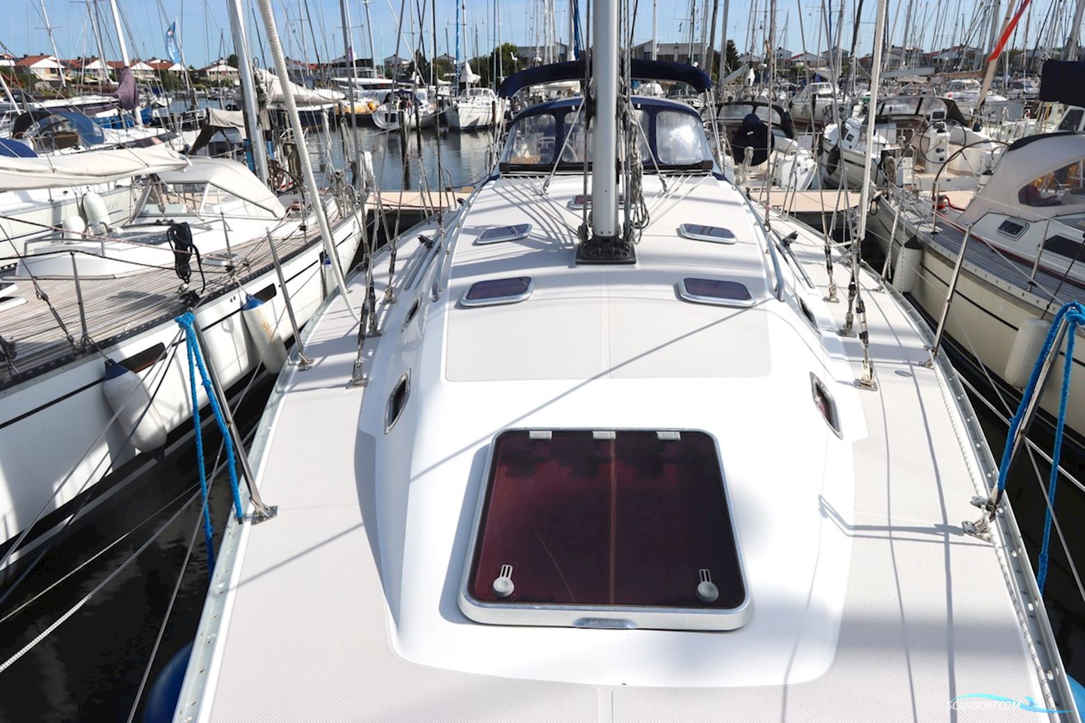 Catalina 445