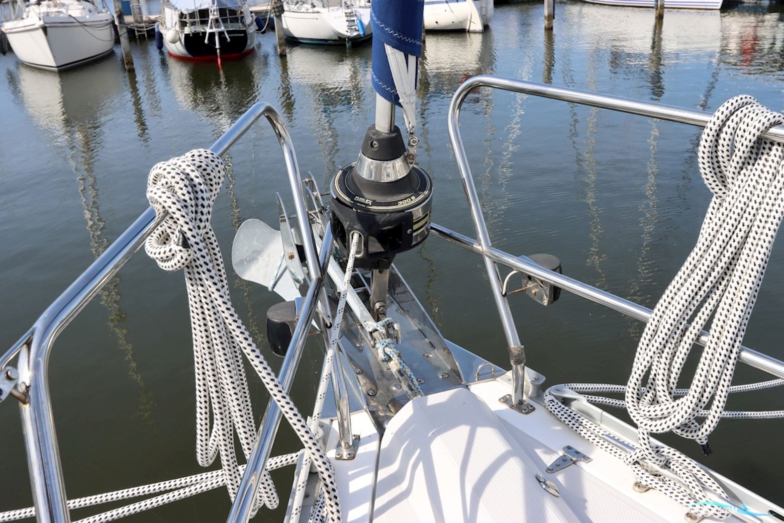 Catalina 445