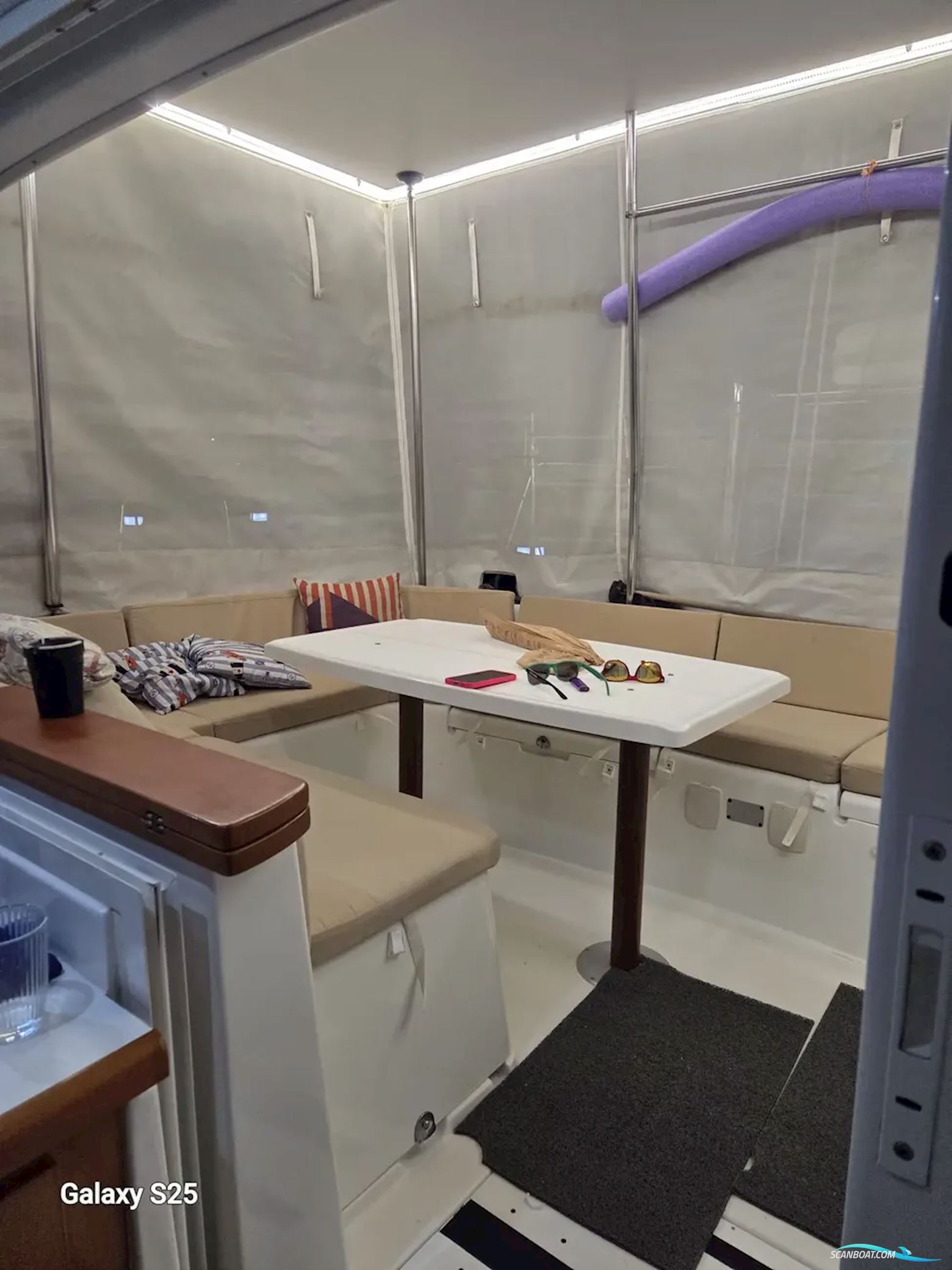 Catamaran Lagoon 380