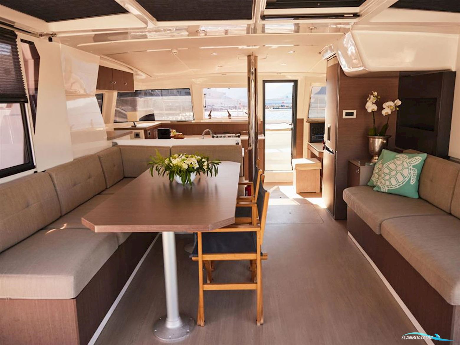 CATANA BALI 4.2