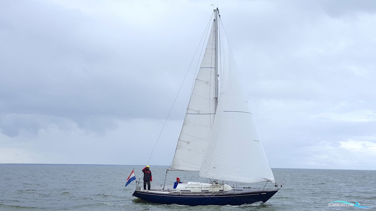 CENTURION 32