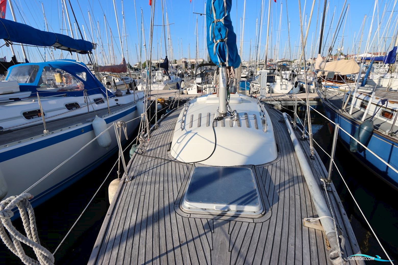 CENTURION 32