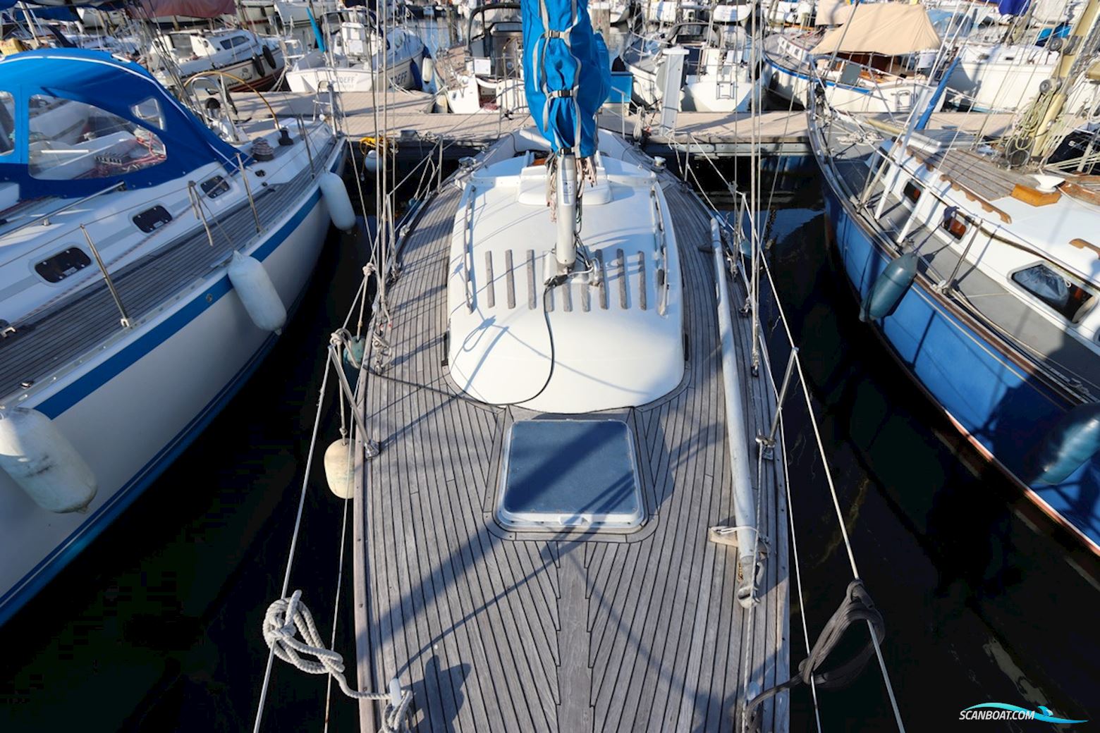 CENTURION 32