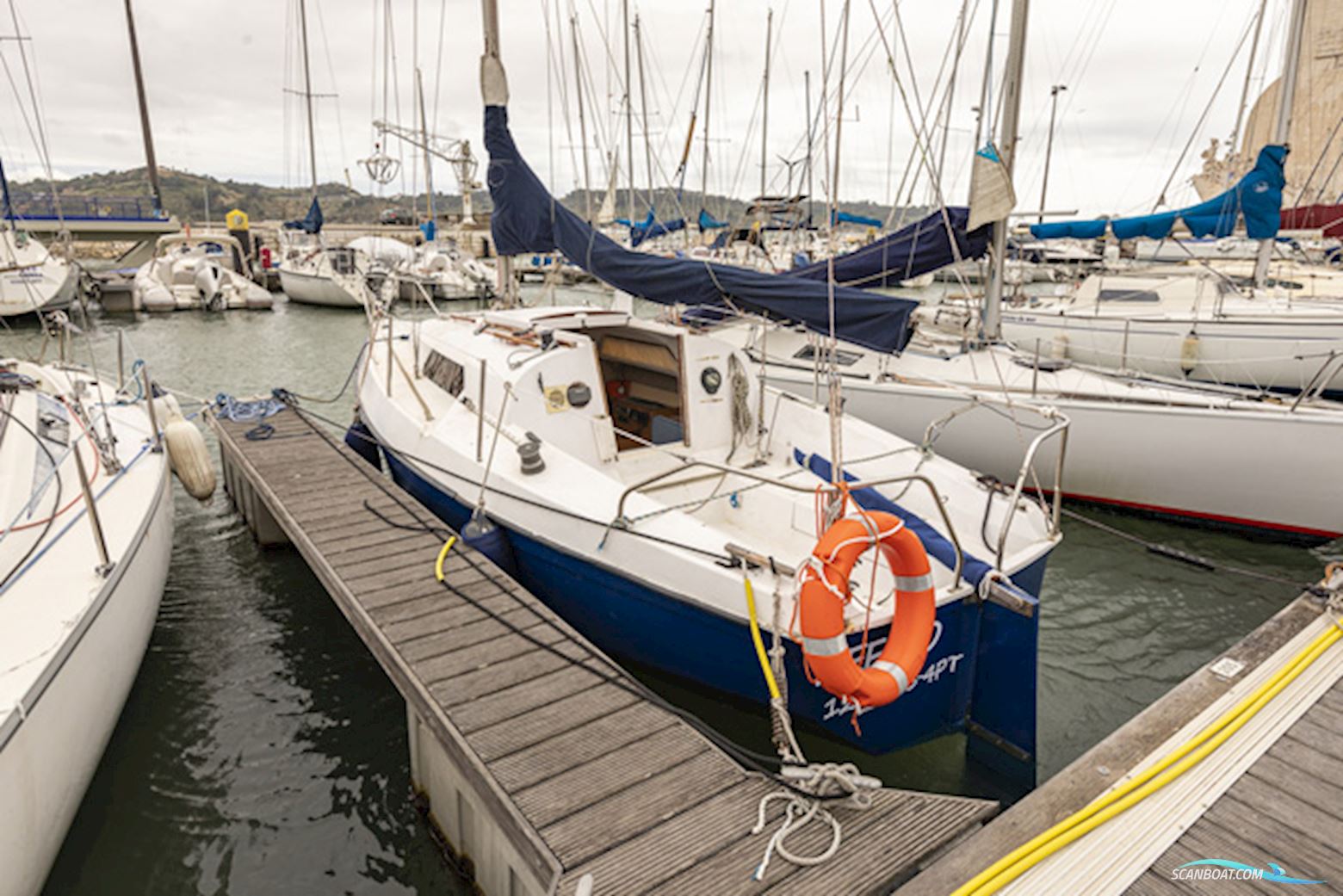 Challenger Export 7.4 Sailingboat 1977, with Honda engine, Portugal