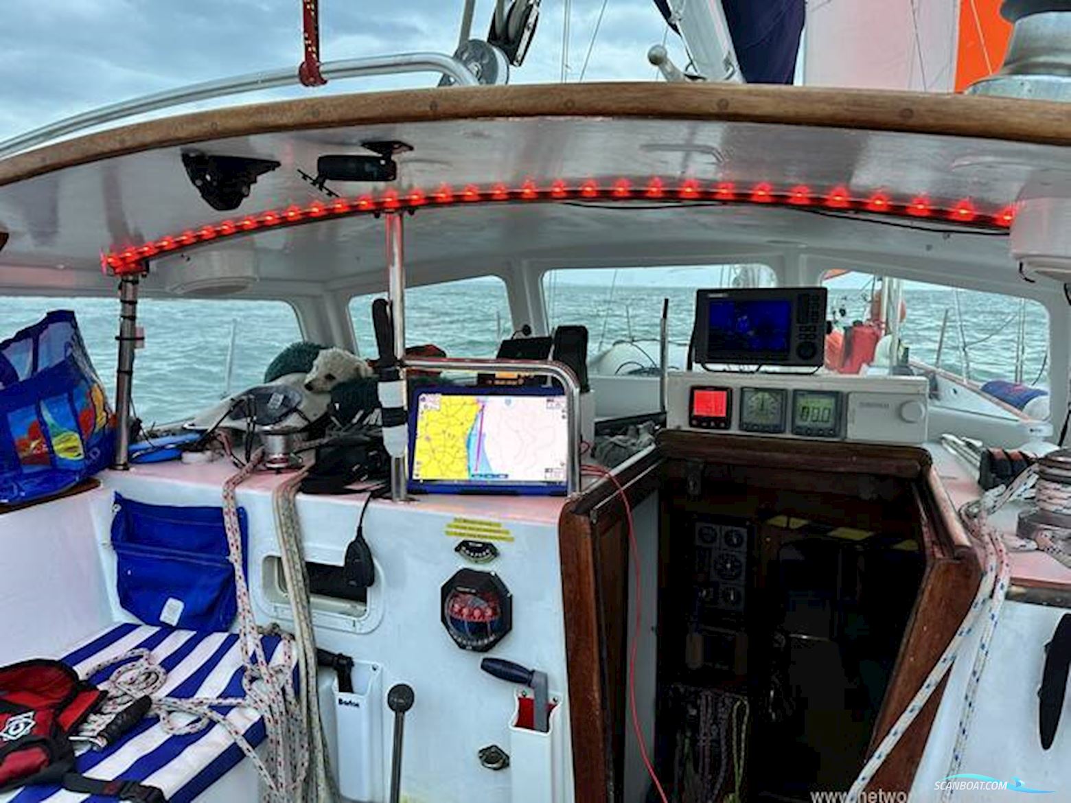 Classic Yacht Classic 50FT steel cutter