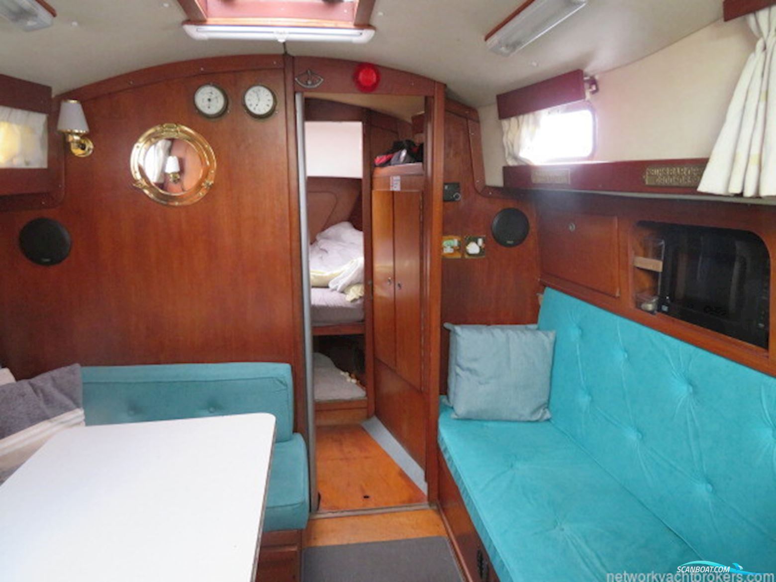 Classic Yacht Frans Maas Raider 35