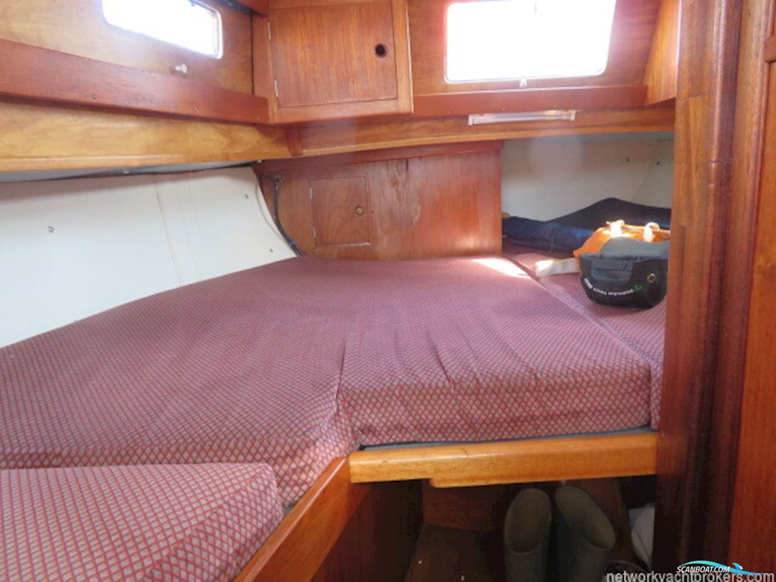 Classic Yacht Great Dane 37