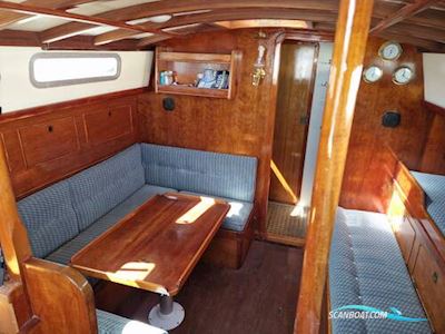 Classic Yacht Robertson 35 Sailingboat 1993, with Yanmar 3GM engine, Ireland