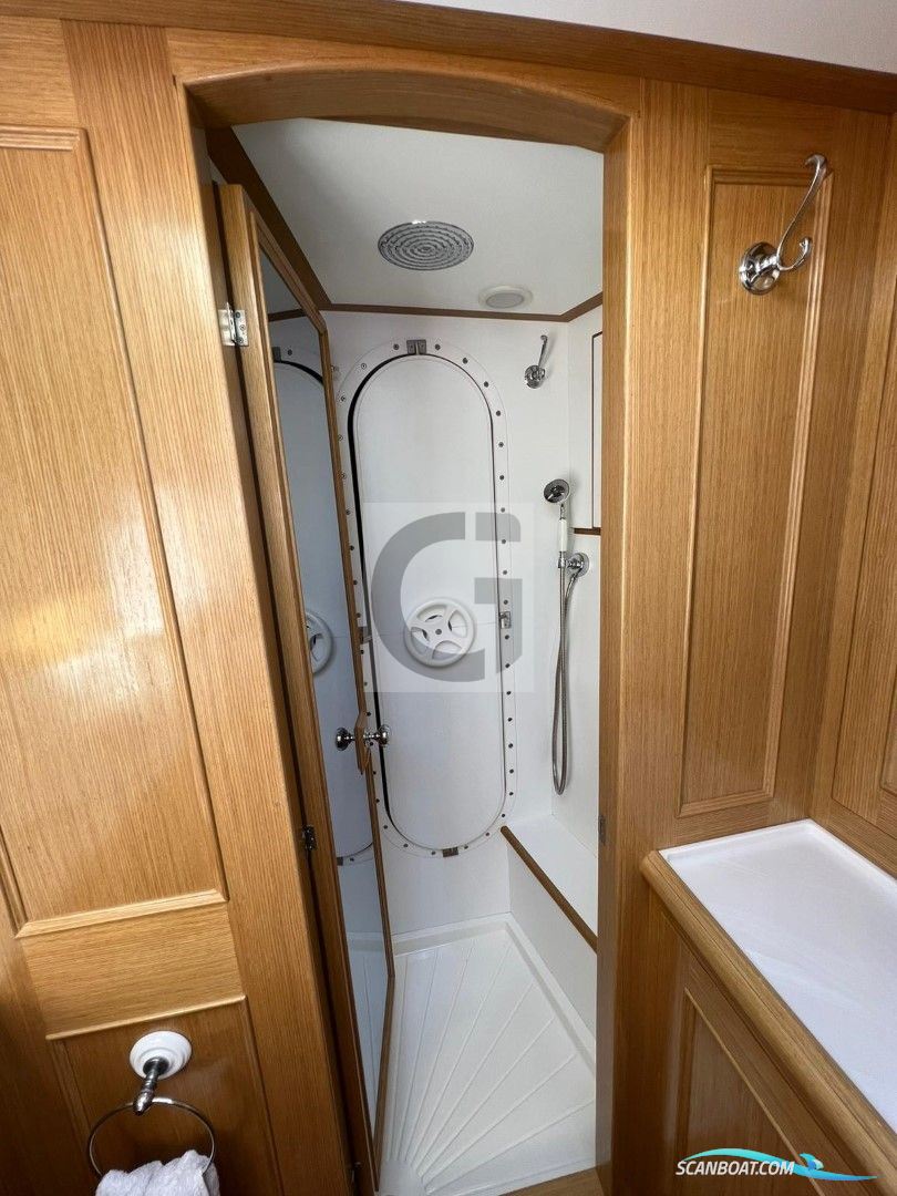 CN Yacht 2000 Felci FY71