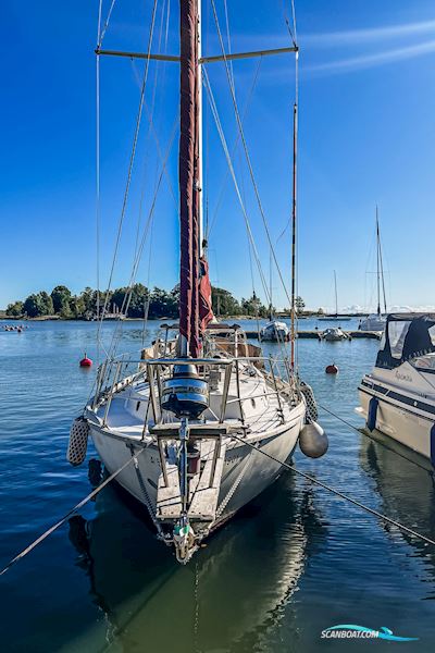 Colin Archer 33 Sailingboat 1986, with Nanni Kubota     50 hp engine, Finland