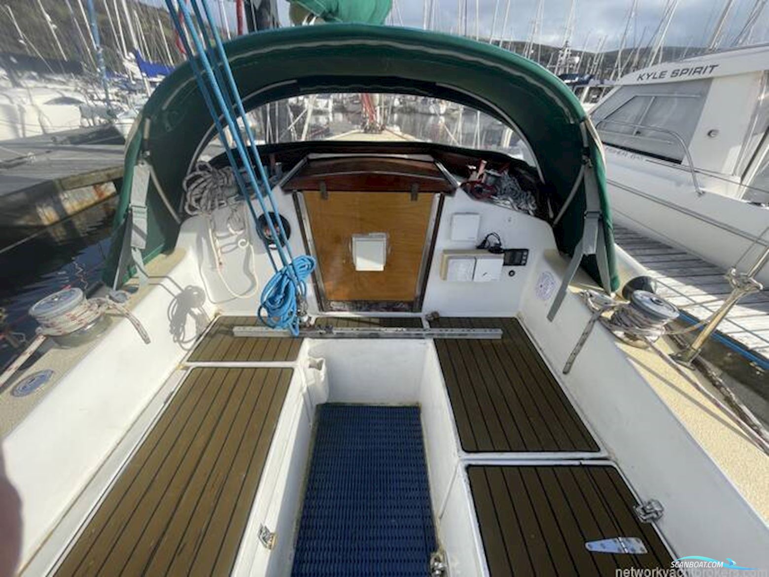 Contessa 28