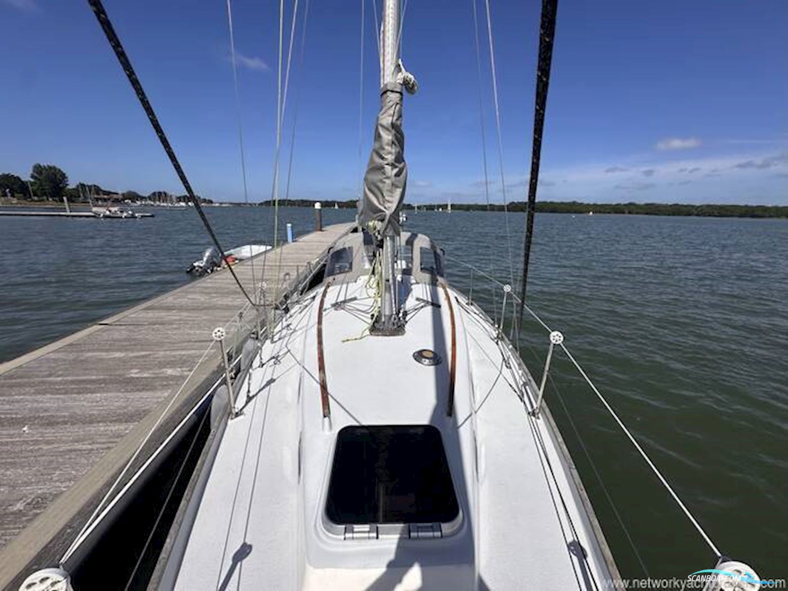 Contessa 32