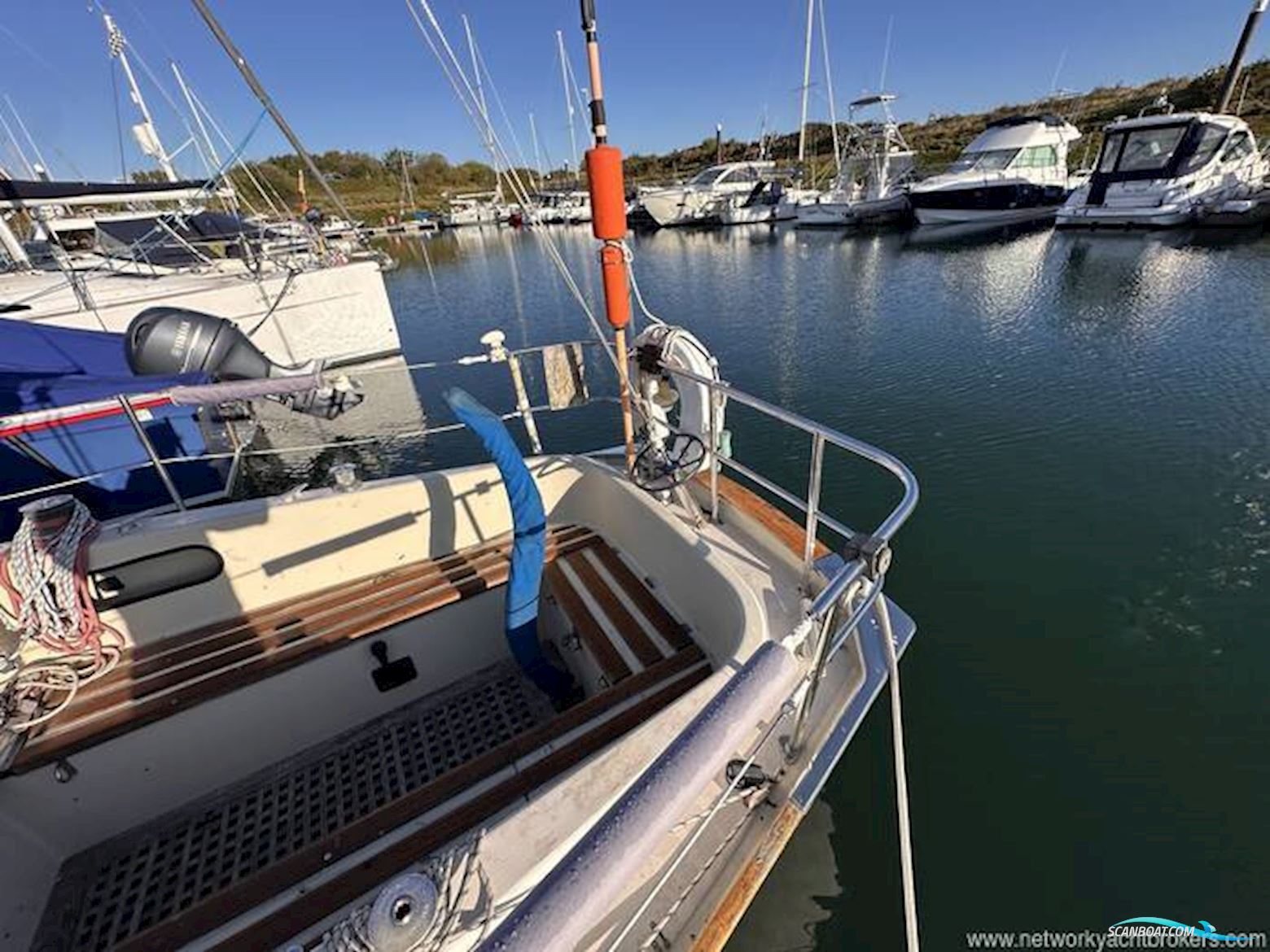 Contessa 32