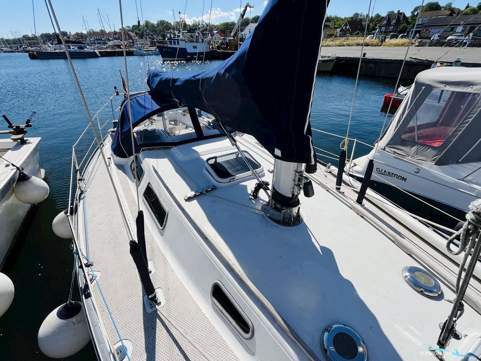 Contessa 35