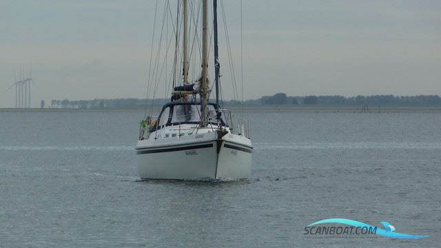 Contest 32 CS Ketch