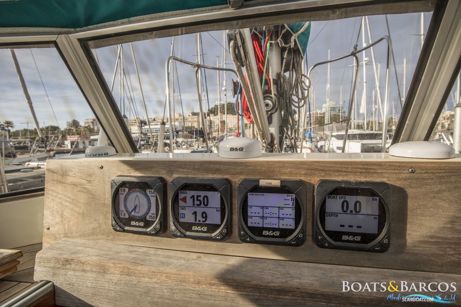 Contest Yachts 43