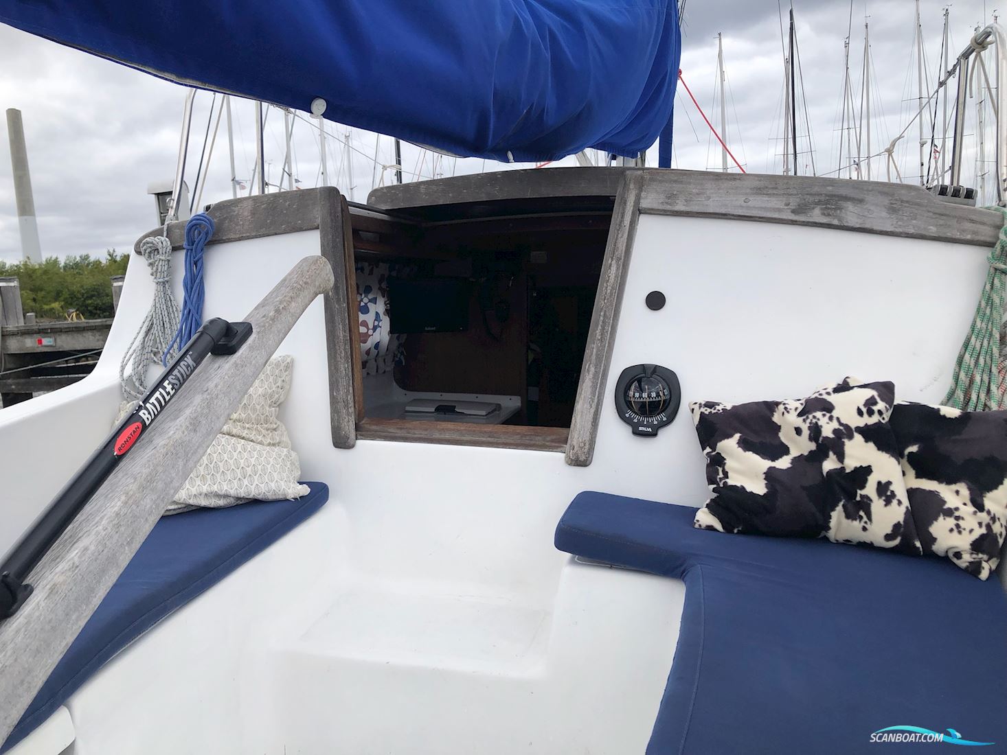 Coronado 25