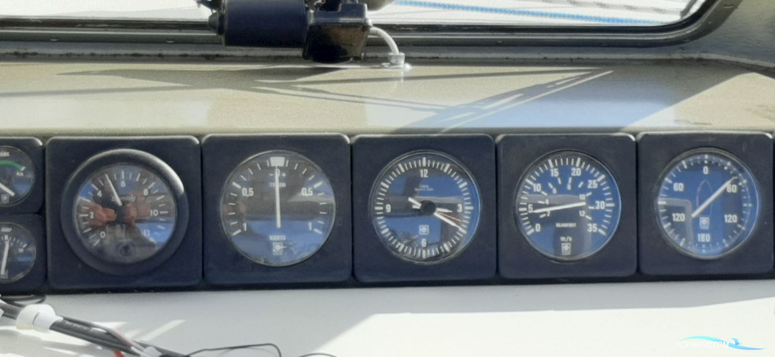 Coronet Elvstrøm 38