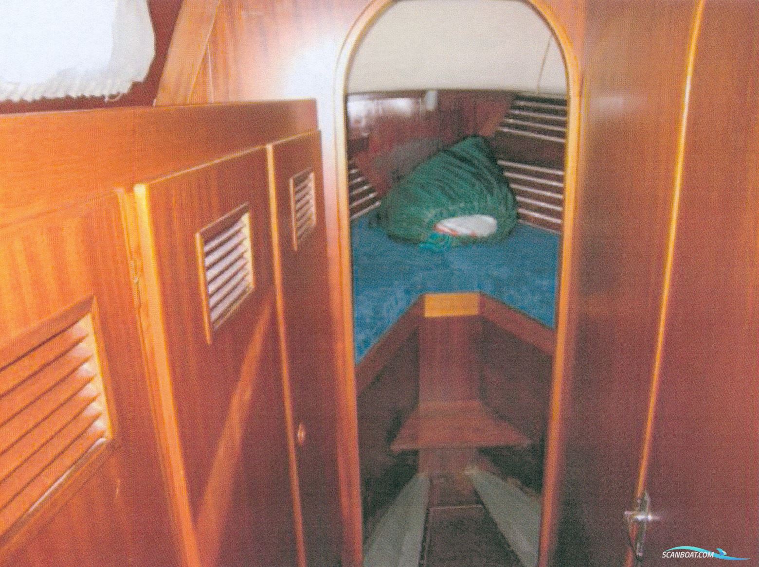 Coronet Elvström 38