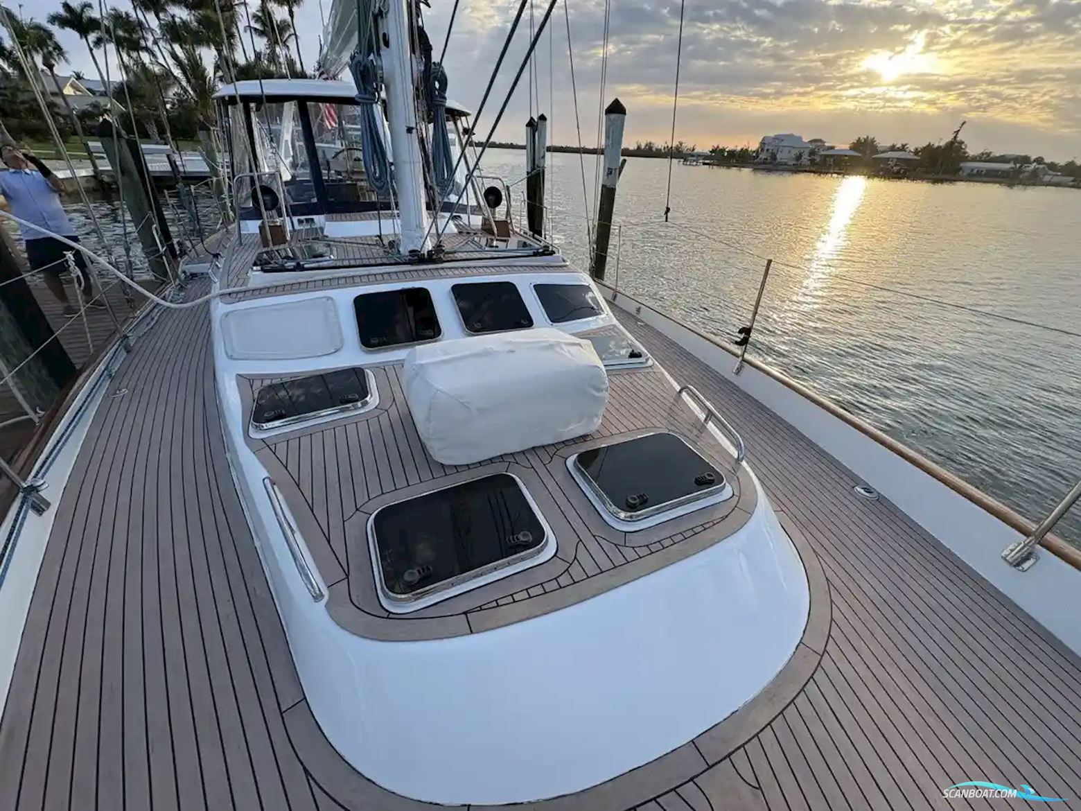 Custom 54
