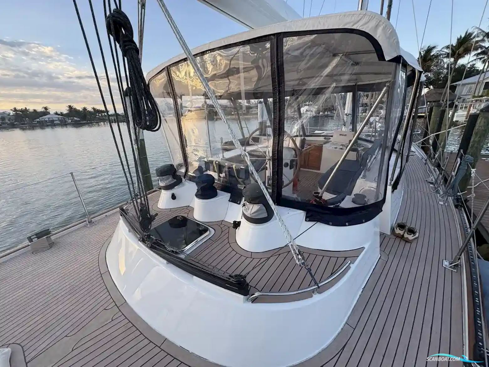 Custom 54